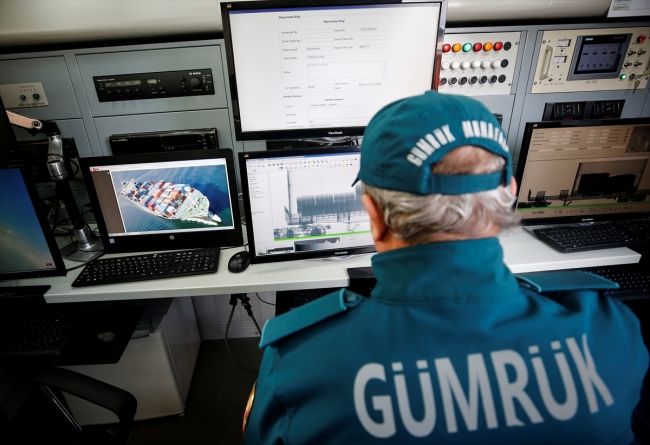 Gümrük muhafaza ekipleri kaçakçılara göz açtırmıyor